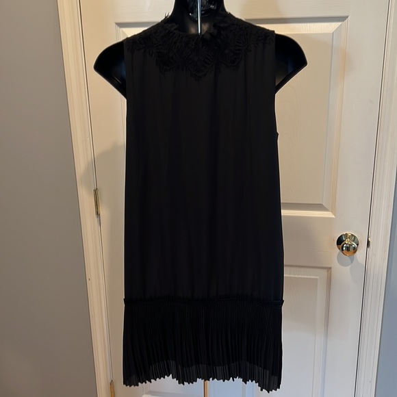 Max Studio dress - Picture 4 of 8